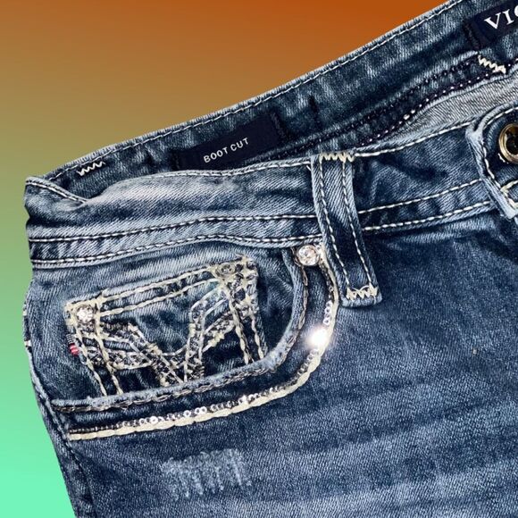 Vigoss Bedazzled Heritage Fit Bootcut Distressed Jeans Size 10 30x29 #61 - Picture 3 of 6